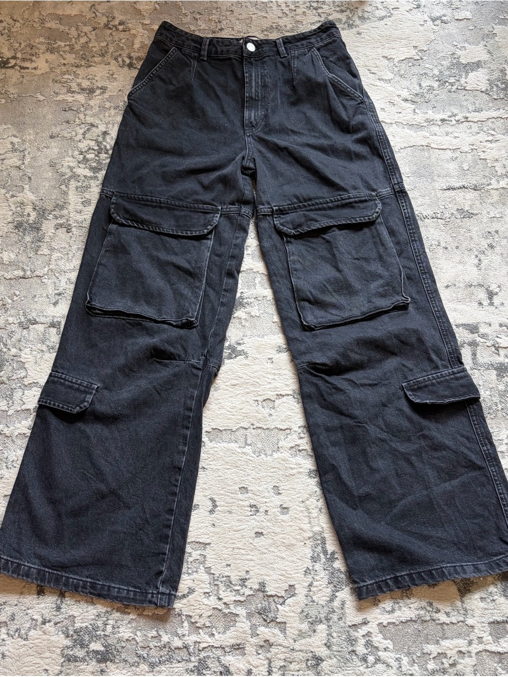 Zara Black High-Rise Wide-Leg Cargo Trousers